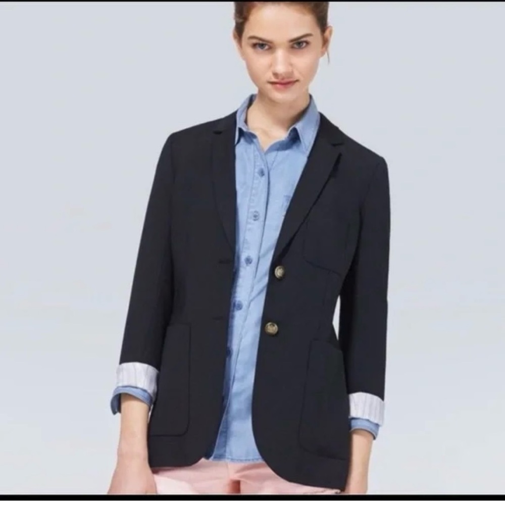 Aritzia Talula Black Blazer - Classic Tailored Blazer